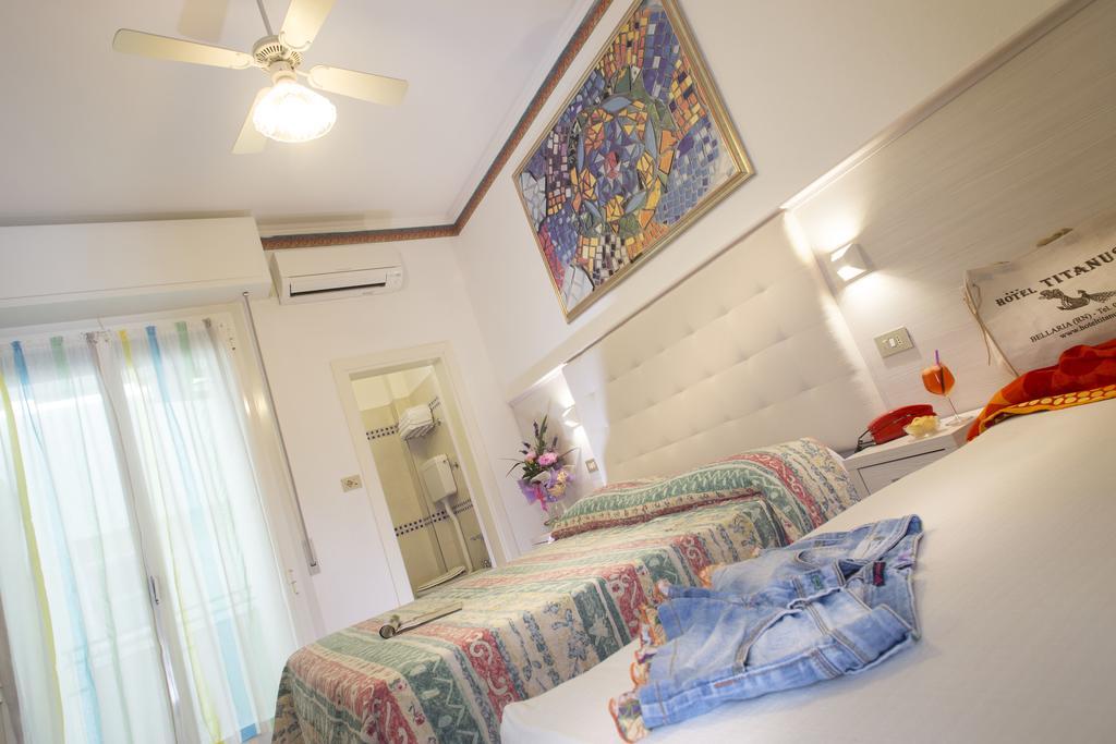 Hotel Titanus Bellaria-Igea Marina Exterior photo